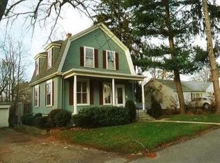 16 Charles St, Natick, MA 01760