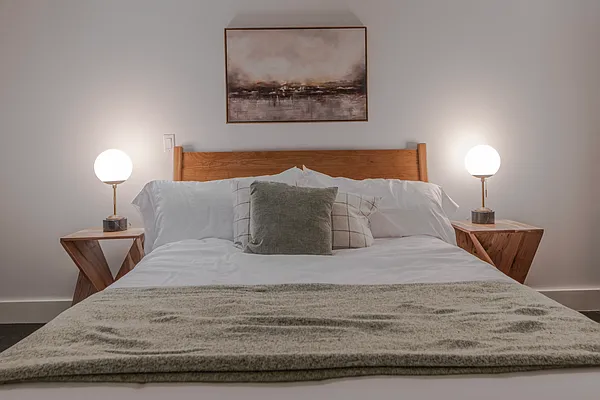 Rented by Rove Travel LLC | media 18