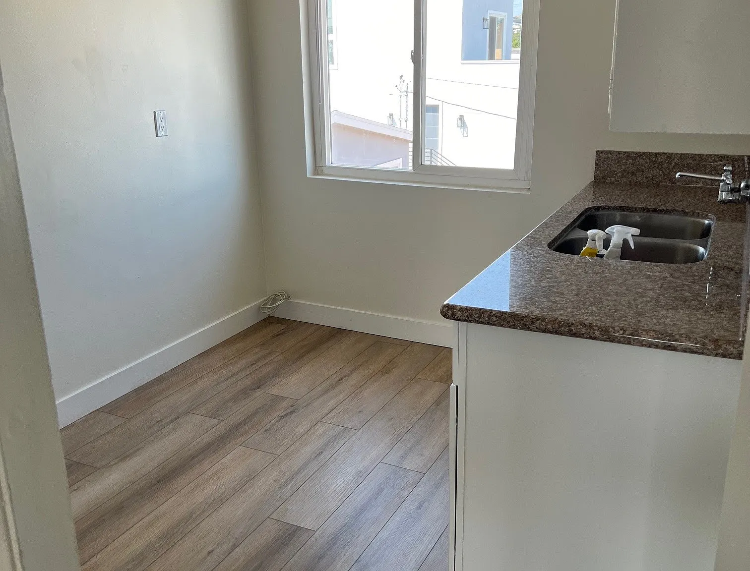 Studio, 400 sqft, $1,625 — Photo 2