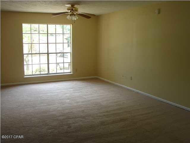 2nd image of 1324 Pinnacle Pines Rd