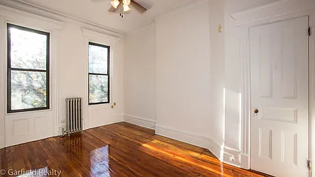 Rented by Garfield Realty 