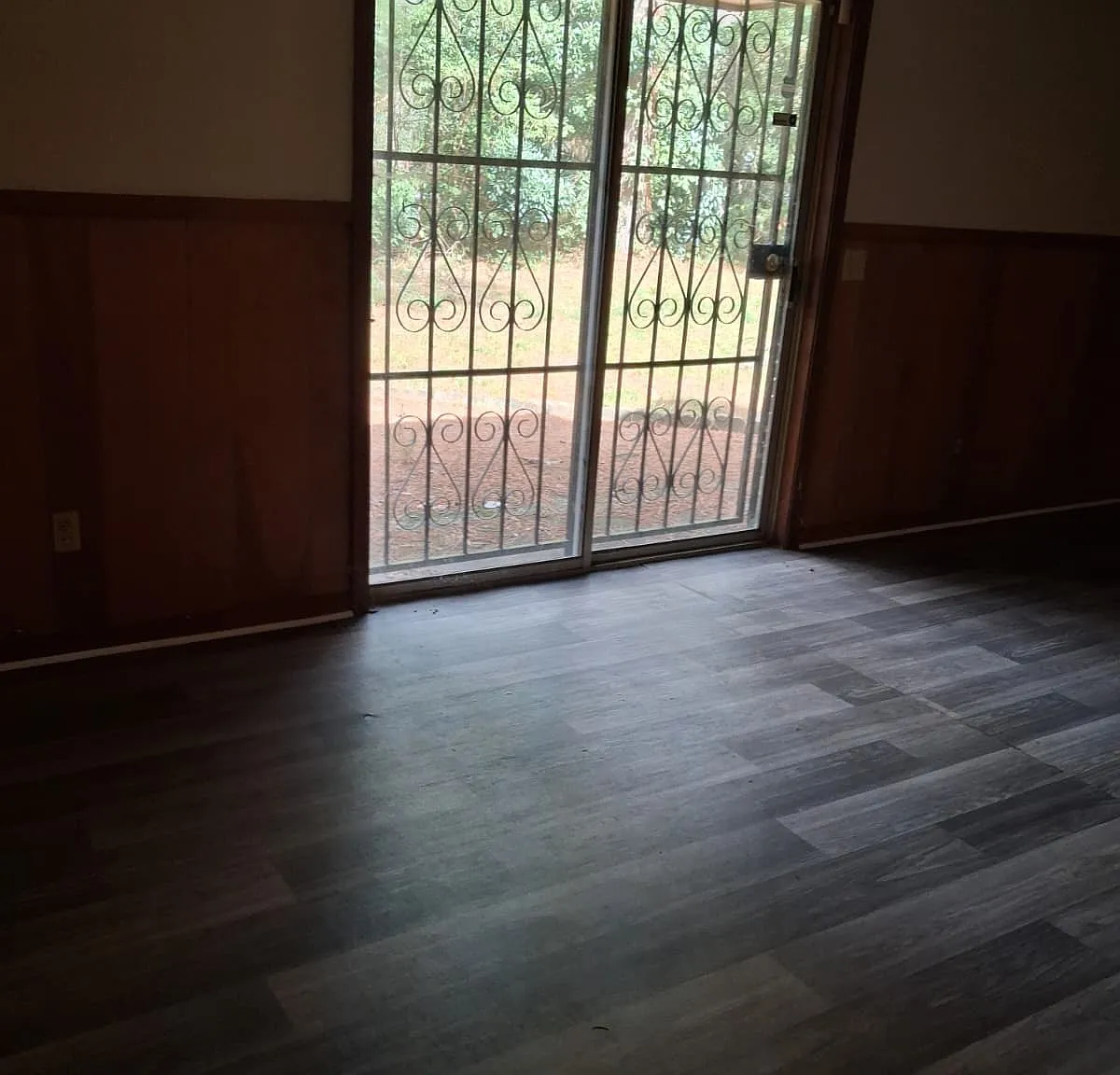 1110 Shalimar Drive - 1 — Photo 3