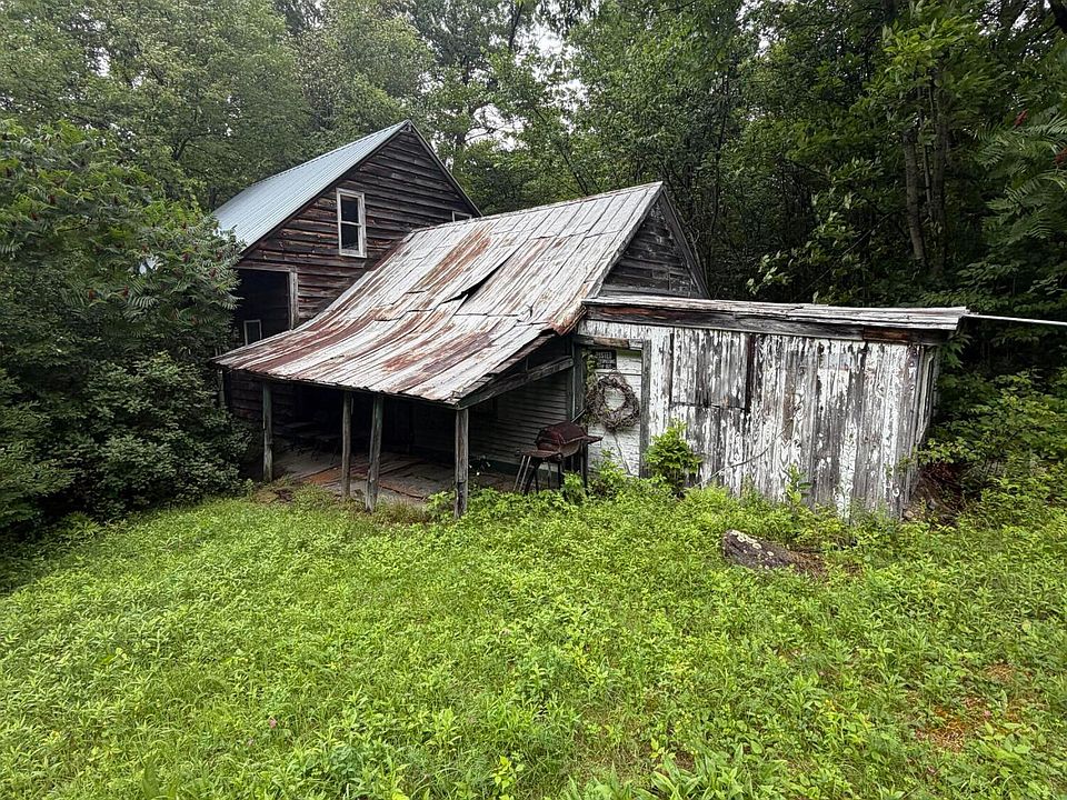 1st image of 311 Dog Hill Rd