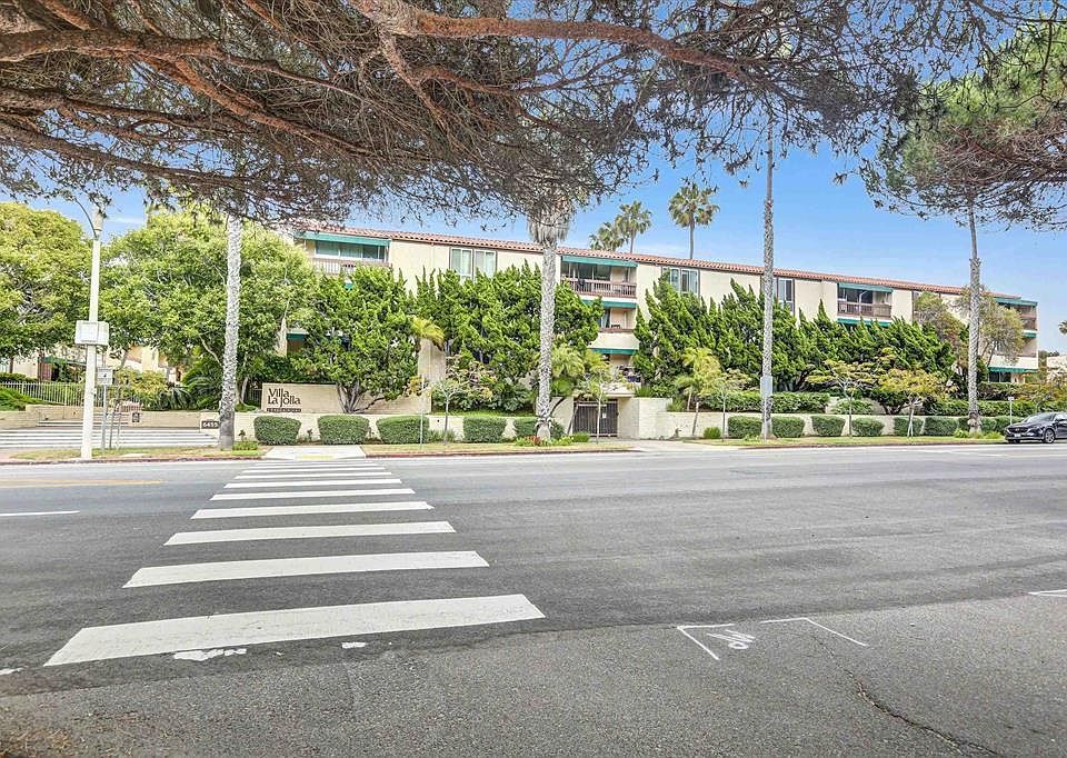 1st image of 6333 La Jolla Blvd #278