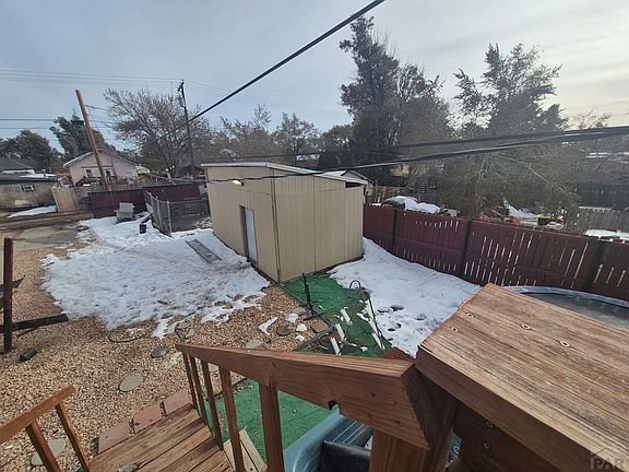 2nd image of 409 Hayes Ave