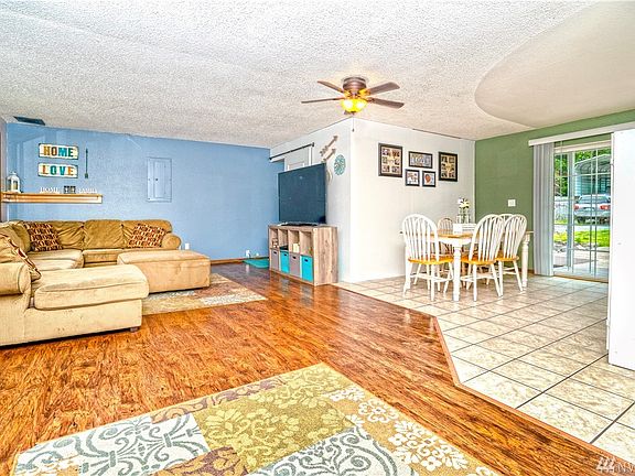 4th image of 14725 79th St NE
