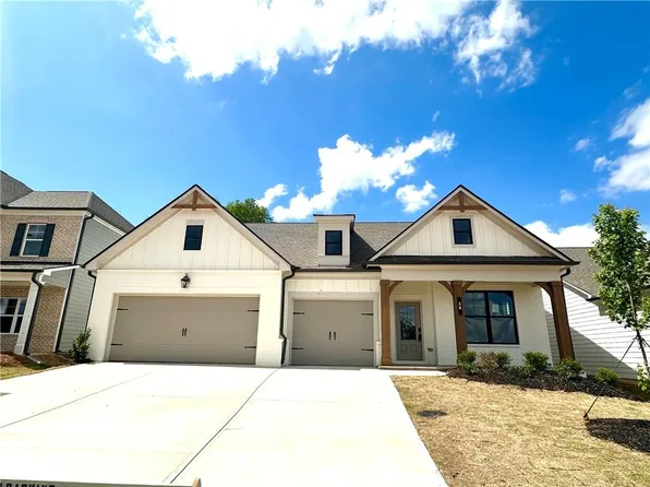38 Cardinal Pond Ln, Winder, GA 30680
