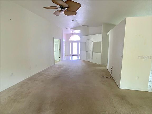 4th image of 244 Cougar Way