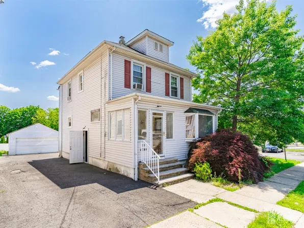 68 Pennsylvania Ave, Hopelawn, NJ 08861