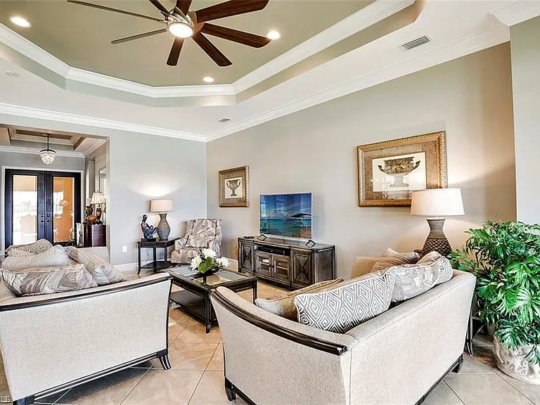 3745 Pleasant Springs Dr — Photo 5