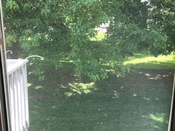 4th image of 7783 Whitney Dr