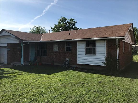 3rd image of 943 NW 2nd St