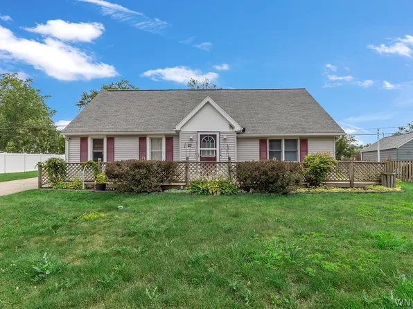 23 Cherry Ln, Cheektowaga, NY 14225