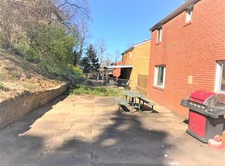 2740 Dwight Ave, Pittsburgh, PA 15216