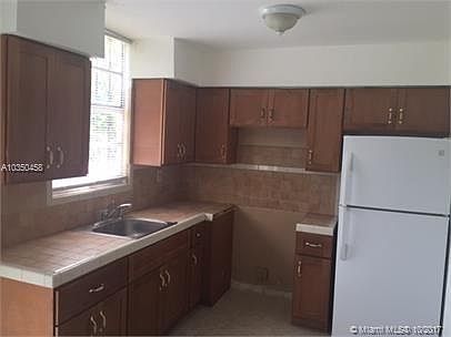 1st image of 5989 SW 69th St