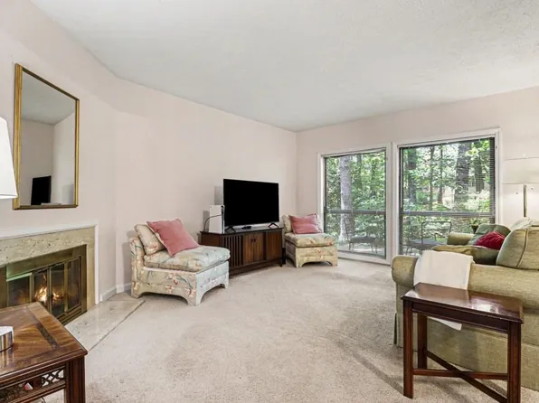 4862 Twin Lakes Trl, Dunwoody, GA 30360