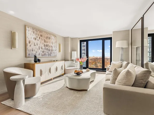 111 West 56th Street image 2 of 14