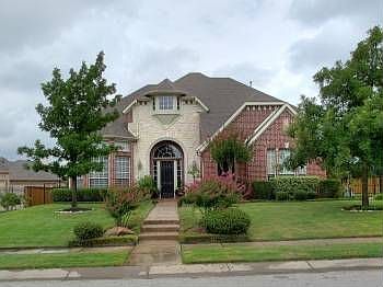 1st image of 805 Ownby Ln