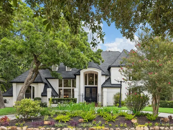 12402 Honeywood Trl, Houston, TX 77077