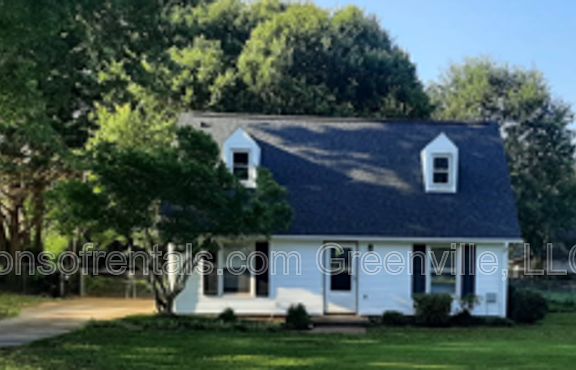 2nd image of 803 Davenport Rd