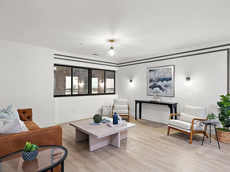 Market View Residences — Photo 12