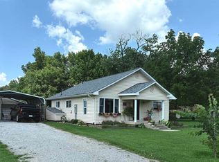 9875 State Highway 149, West Frankfort, IL 62896