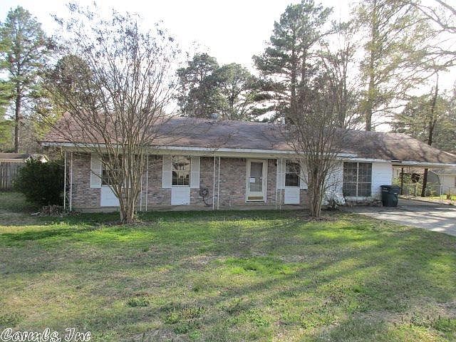 1st image of 553 Scott Ln