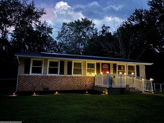 2nd image of 12418 Channelview Dr