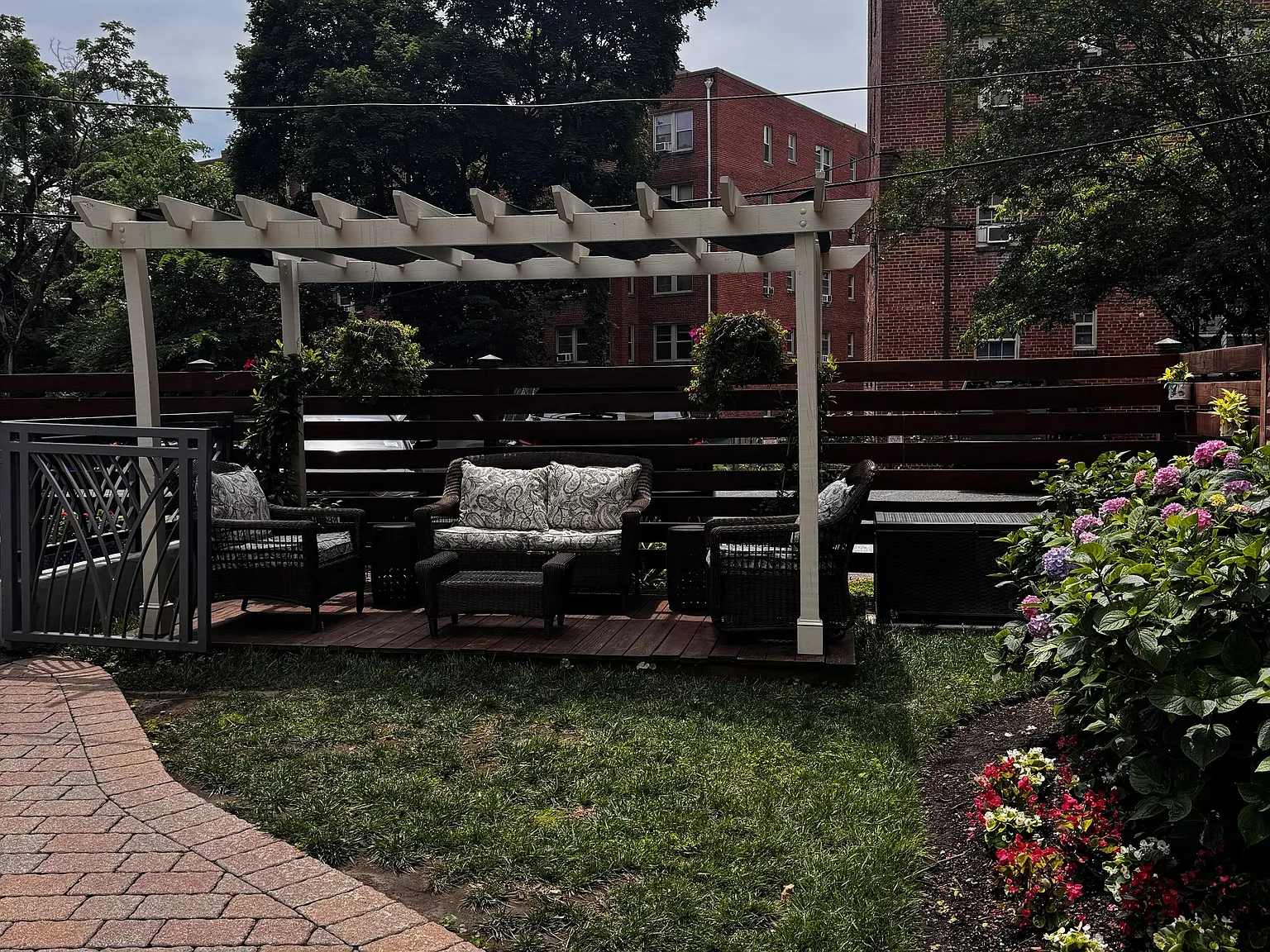 1 bed, 620 sqft, $1,800 — Photo 3