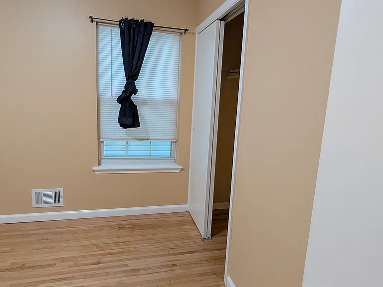 213 Palmer St #1 — Photo 16