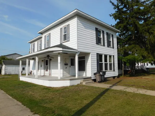 601 Peninsular Ave, Grayling, MI 49738