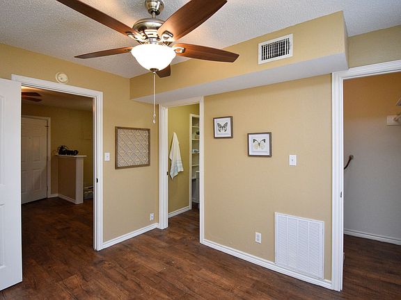 3rd image of 1811 Lawndale Ave #3