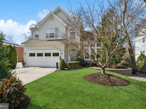 1216 Warwick Rd, Haddonfield, NJ 08033