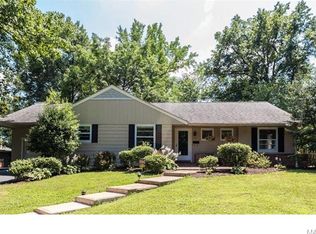 790 Glenvista Pl, Saint Louis, MO 63122