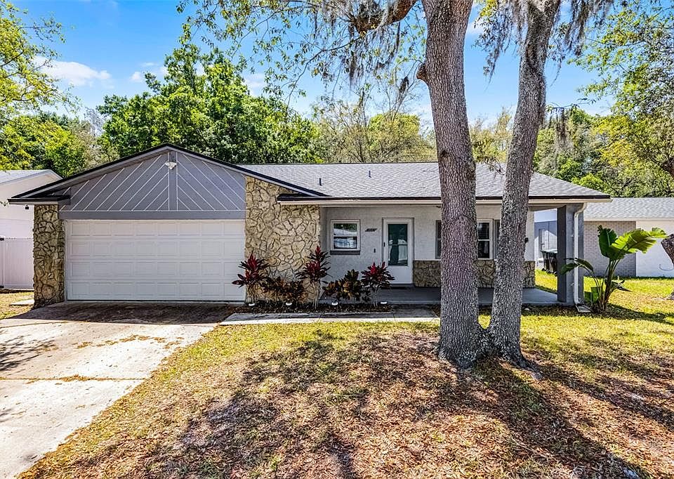 1st image of 8158 BUCKSAW DRIVE