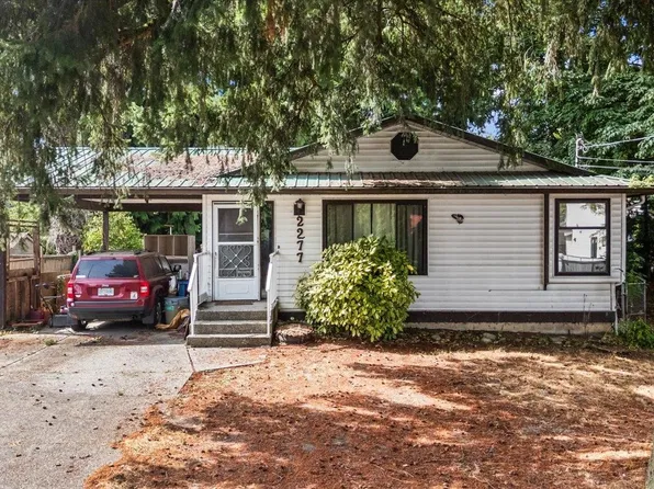 2277 Mouldstade Rd, Abbotsford, BC V2S 3X5