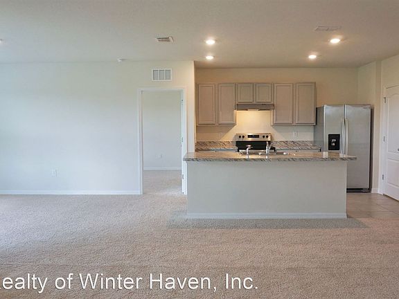 4th image of 710 Squires Grove Dr