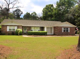2556 S Pinetree Blvd, Thomasville, GA 31792