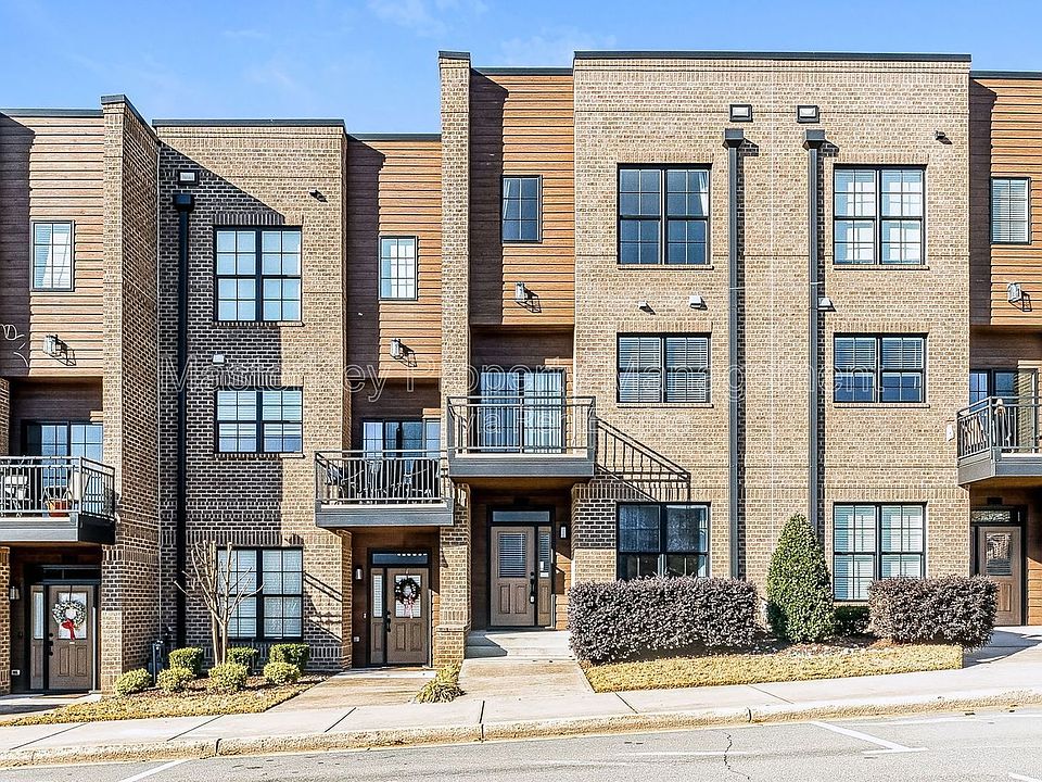 1st image of 290 Spring Ave