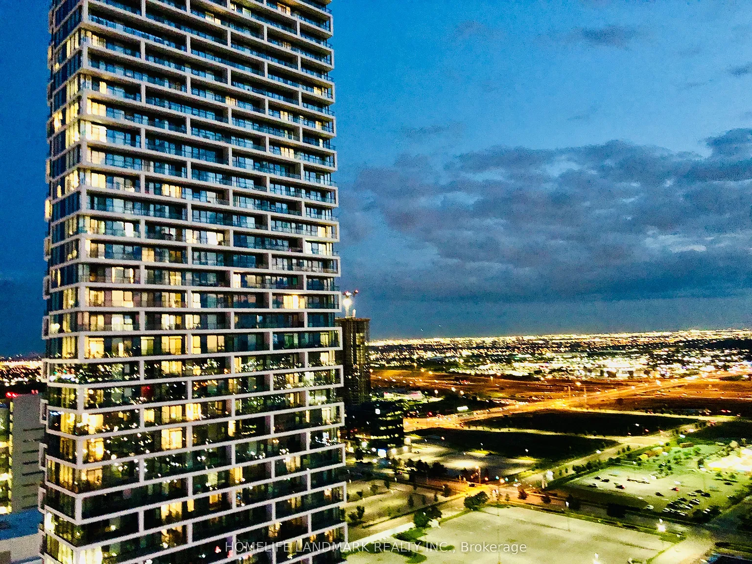 2 bed, $2,700 — Photo 2