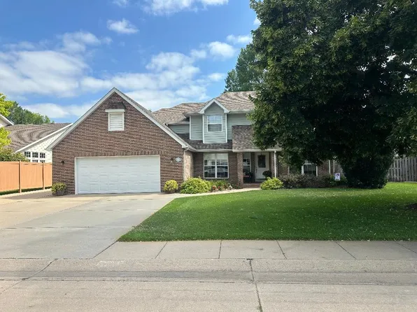 1512 Cornhusker Circle, North Platte, NE 69101