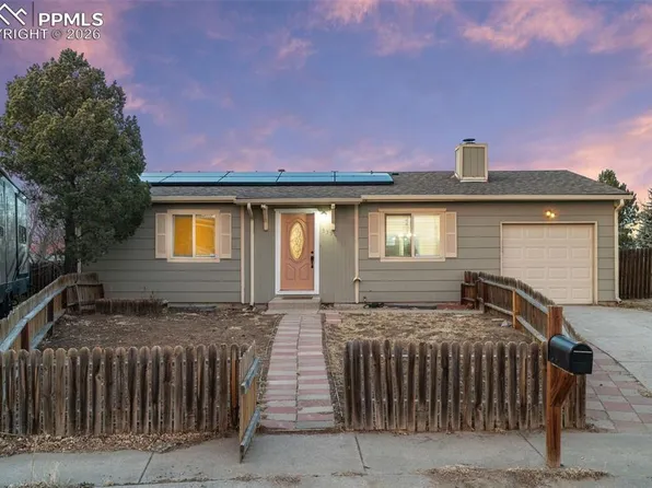 3390 Foxridge Dr, Colorado Springs, CO 80916