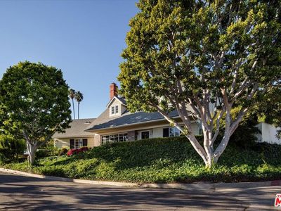 1100 Las Pulgas Pl, Pacific Palisades, CA, 90272