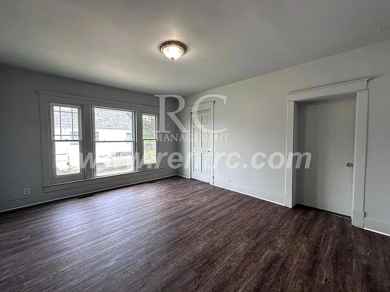 15 N Jefferson St #N — Photo 9