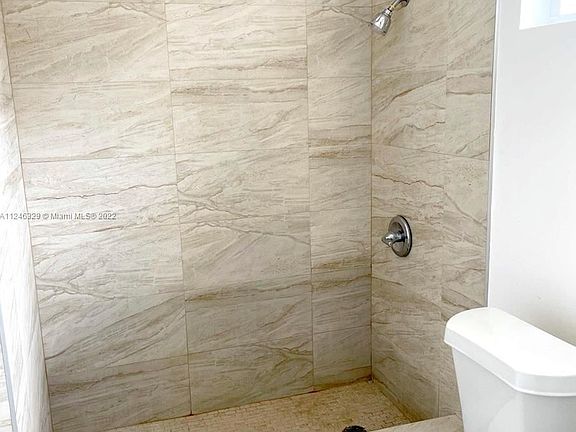 4B840092-001C-4A35-BF81-CBCD3244B5FB