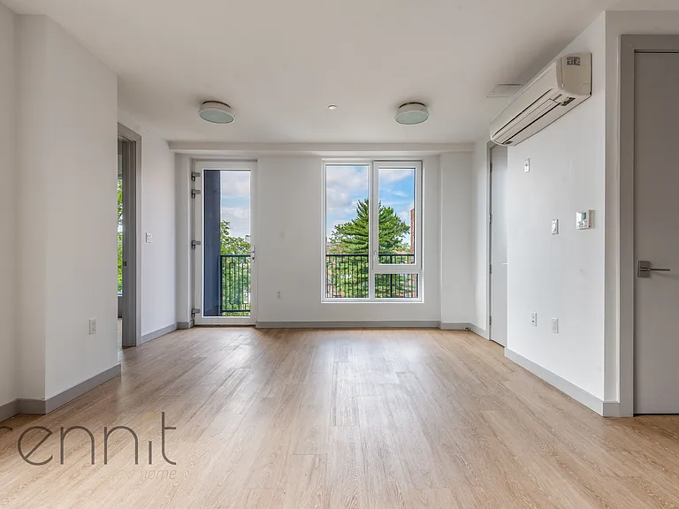 2809 Clarendon Rd #501 — Photo 5