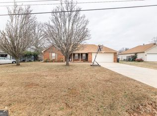 228 Peach Blossom Rd, Bonaire, GA 31005