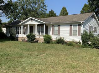 126 Eagerton Ln, Ridgeville, SC 29472