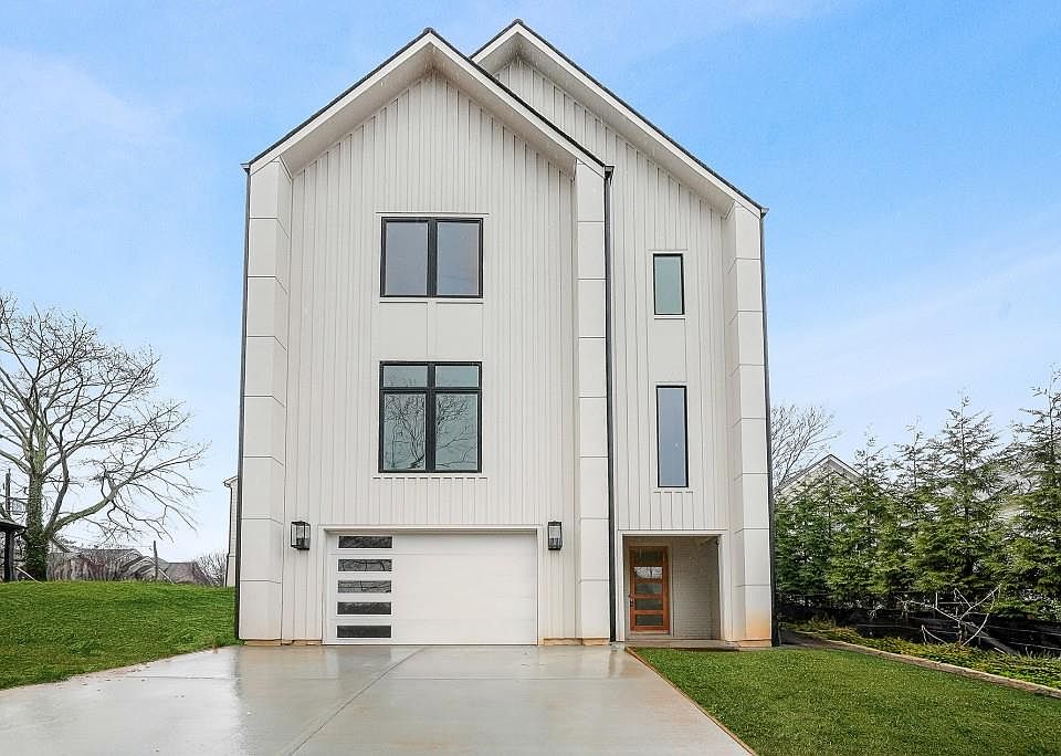 1st image of 3220 Osborne Rd NE