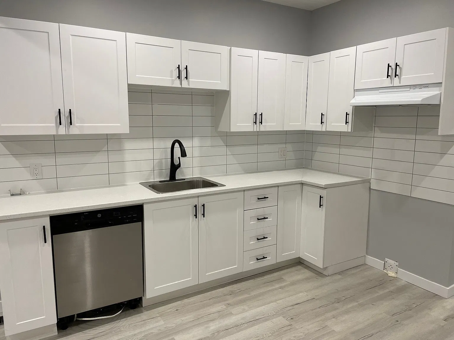 239 Percy Street — Photo 2